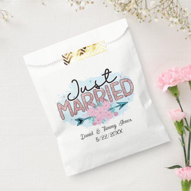 Just married add date names Wedding Favour Bag (Sealed)