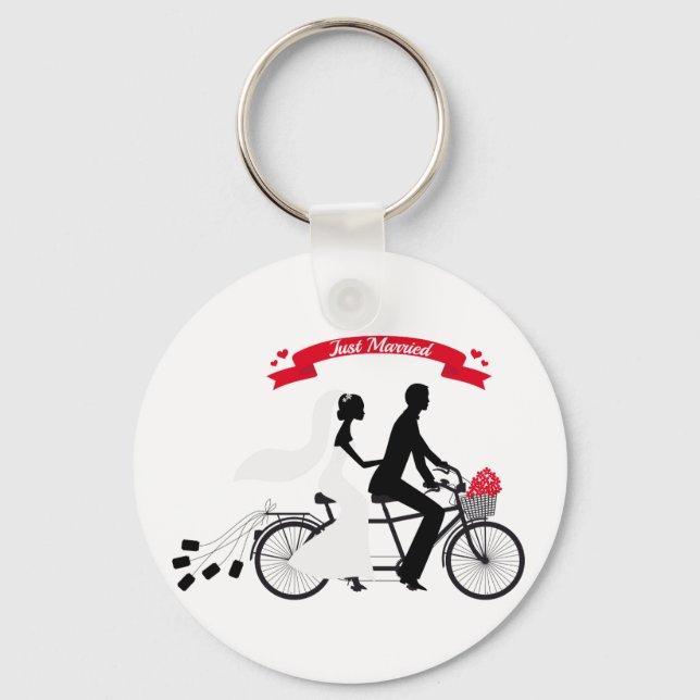 Just married bride and groom on tandem bicycle keychain (Front)