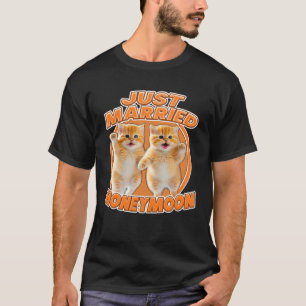Just Married Cute Cats Honeymoon Couple T-Shirt
