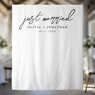 Just Married Elegant Calligraphy Wedding Backdrop Tapestry