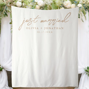 Just Married Elegant Calligraphy Wedding Backdrop Tapestry
