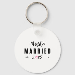 Just Married Est 2025 Honeymoon Wedding Couples An Keychain