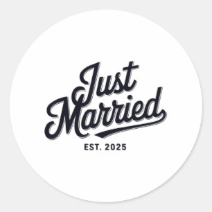 Just Married Est 2025 Wedding Wife Mr And Mrs Brid Classic Round Sticker