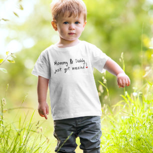 Just Married Mommy Daddy  Toddler T-shirt