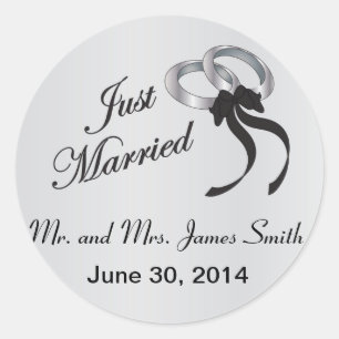 Just Married   Personalize Classic Round Sticker