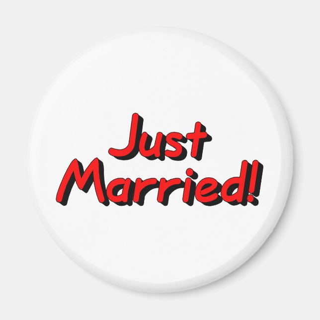 Just Married (Red) Magnet (Front)