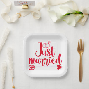 Just Married Red Paper Plate