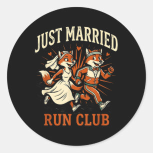 Just Married Run Club Wedding Runner Couple Humour Classic Round Sticker