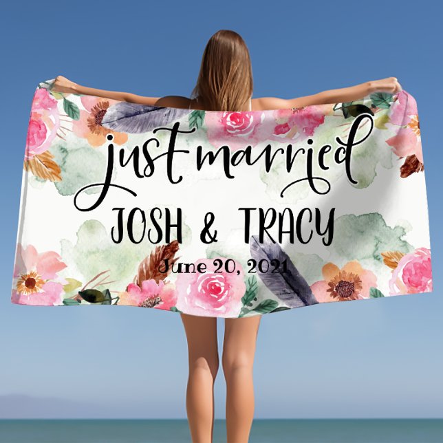 Just Married, Wedding Props, Wedding Photo Props  Beach Towel (Just Married, Wedding Props, Wedding Photo Props Beach Towel)