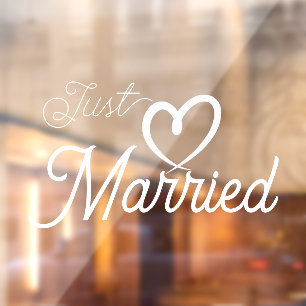 Just Married White Heart Window Cling
