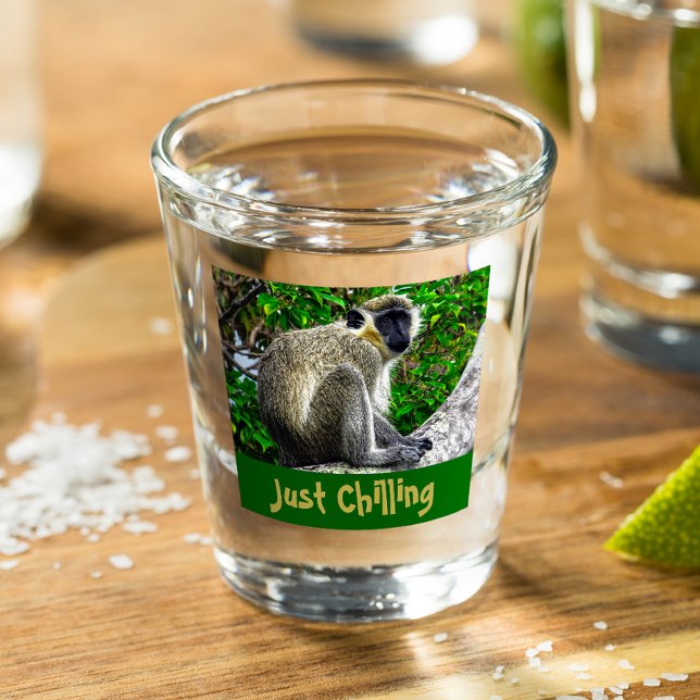 Juste Chilling Vert Singe Imprimer Shot Verre (Créateur téléchargé)