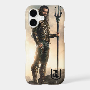 Justice League Aquaman On Battlefield