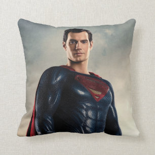 Justice League   Superman On Battlefield Throw Pillow
