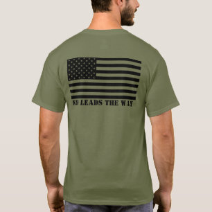 K9 canin mène le T-shirt de manière avec le