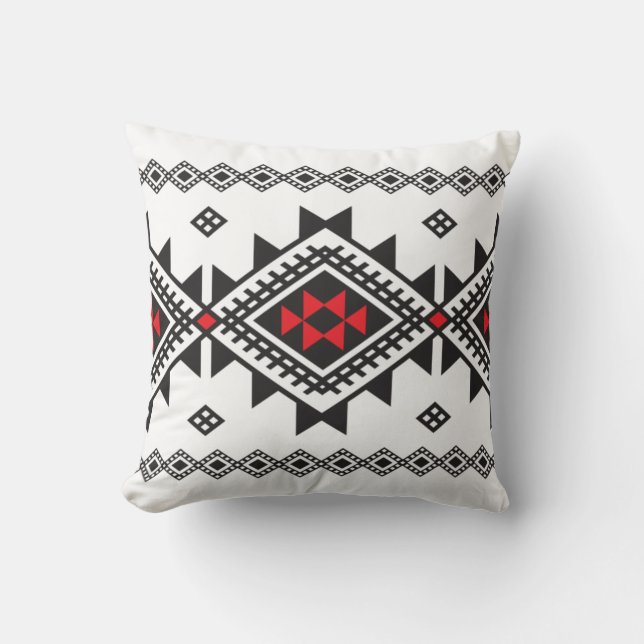 Kabyle pattern throw pillow (Front)