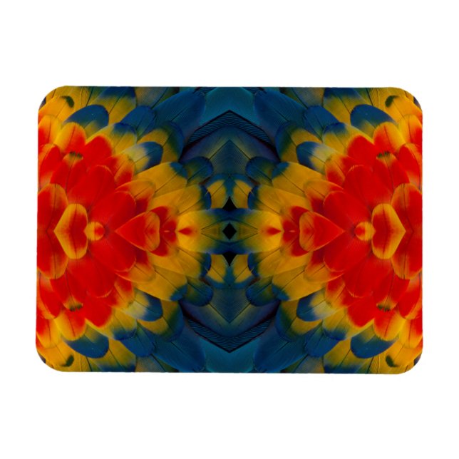 Kaleidoscope Scarlet Macaw design Magnet (Horizontal)