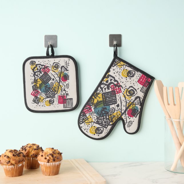 Kandinsky Bauhaus Abstract Geometric Colourful Art Oven Mitt & Pot Holder Set (Insitu(Hanging))