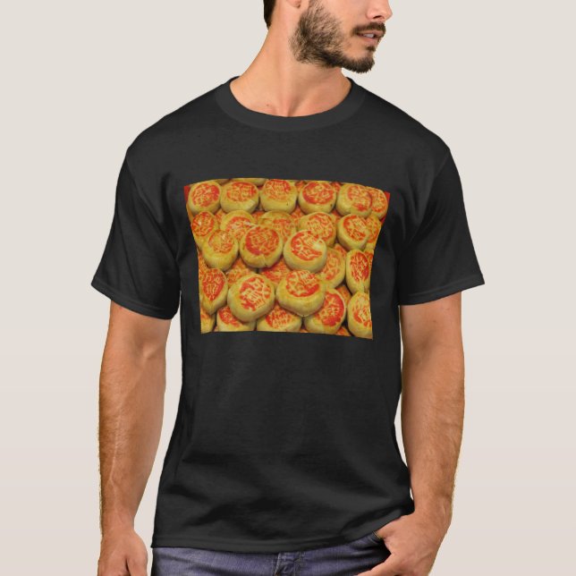 Kanom Pia ขนมเปี๊ยะ ~ Asian Sweets Desserts Food T-Shirt (Front)