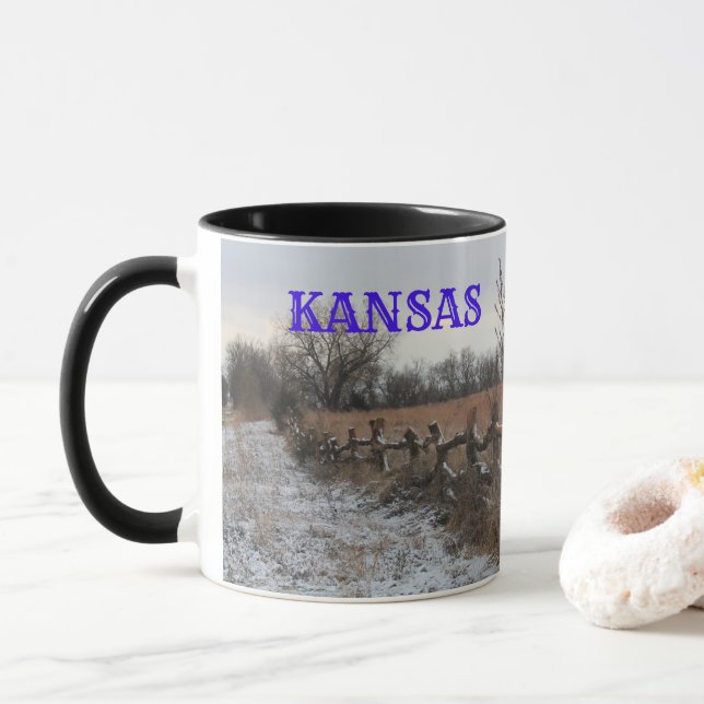 Kansas Snowy Fence Paysage Café Mug (Avec donut)