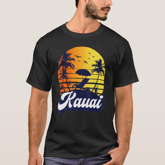 Kauai Hawaii Hawaiian Sunset Beach Retro T-Shirt (Front)