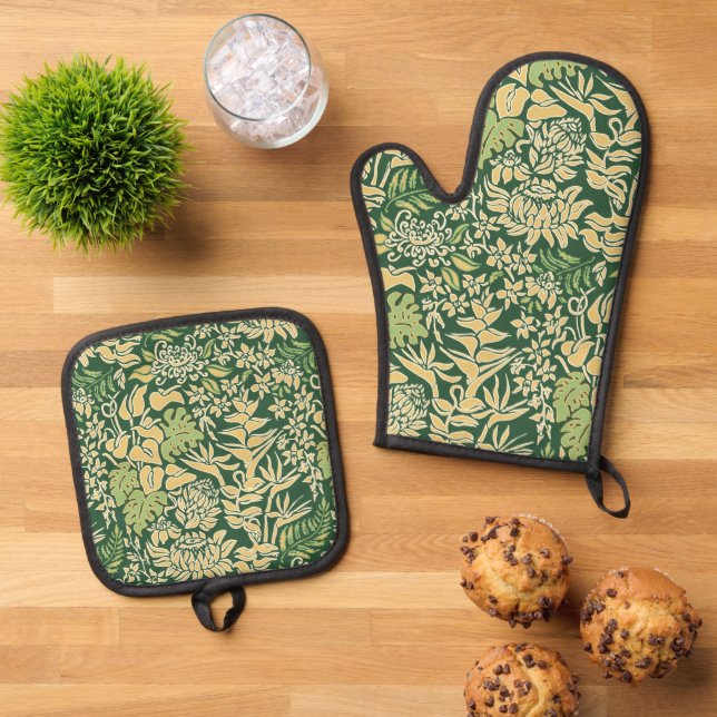 Kauai Morning Hawaiian Protea Floral Green Oven Mitt & Pot Holder Set (Top Down)
