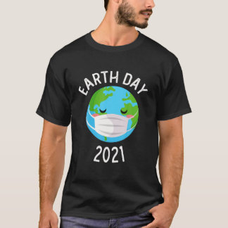 Kawaii Earth With Face Mask Planet | Funny Earth D T-Shirt