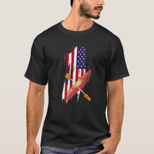 Kayaking USA Flag Boating  Kayaker Kayak Expert Gr T-Shirt