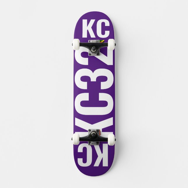 KC32 Skateboard (Front)