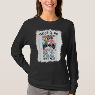 Keeper Of The Gender Nân Loves You  Lgbt Day 2 T-Shirt
