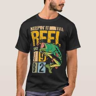 Keeping It Reel Since 1982 Vintage Fishing Fish Fi T-Shirt