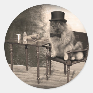 Keeshond Gentleman's Afternoon Classic Round Sticker
