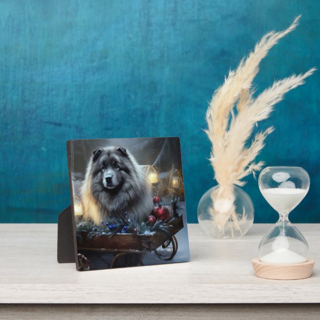 Keeshond Snowy Sleigh Christmas Decor Plaque (Insitu)