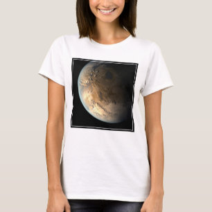 Kepler-186f Orbiting A Distant Star. T-Shirt