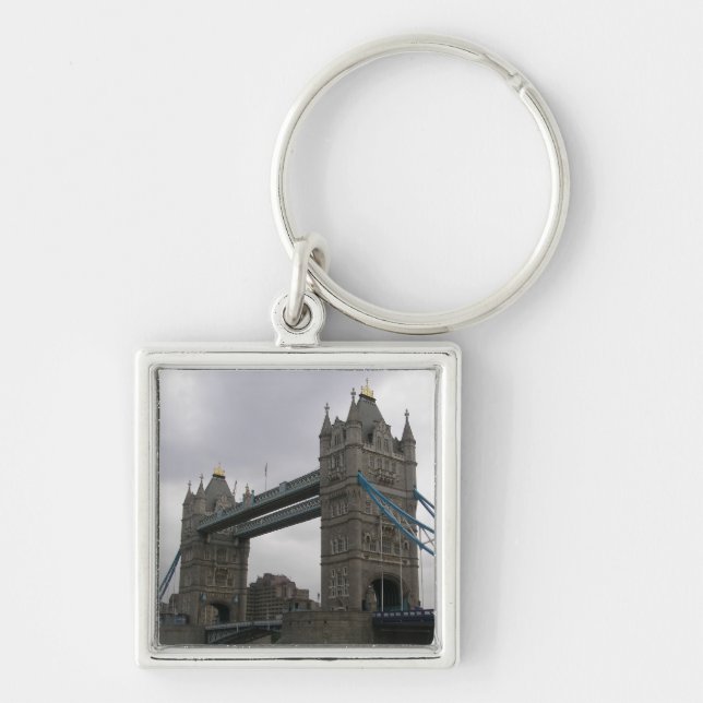Keychain with Tower Bridge over the Thames River (Front)