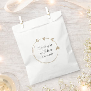 Khaki Simple Heart Wreath Wedding Favour Bag
