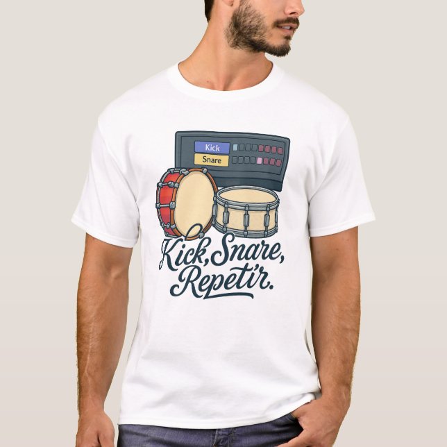 Kick, Snare, Repetir – Drum Machine Producer Tee (Front)