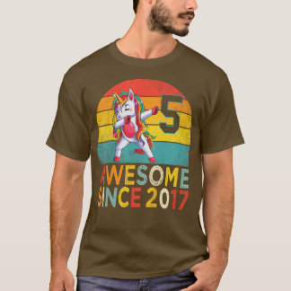 Kids 5th Birthday Dabbing Unicorn 5 Years Old Vint T-Shirt