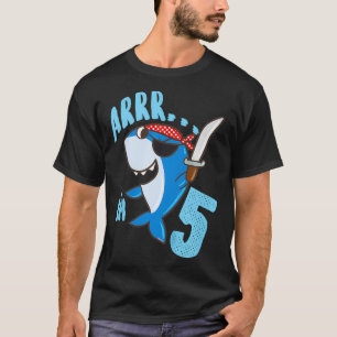 Kids 5th Birthday Gift Idea Boys Shark Pirate 5 Ye T-Shirt