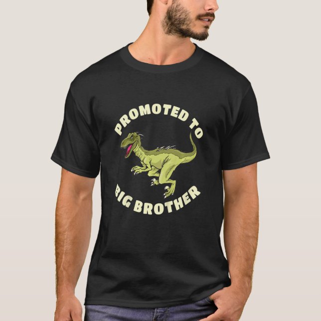 Kids Promoted to Big Brother  Kids velociraptor di T-Shirt (Front)