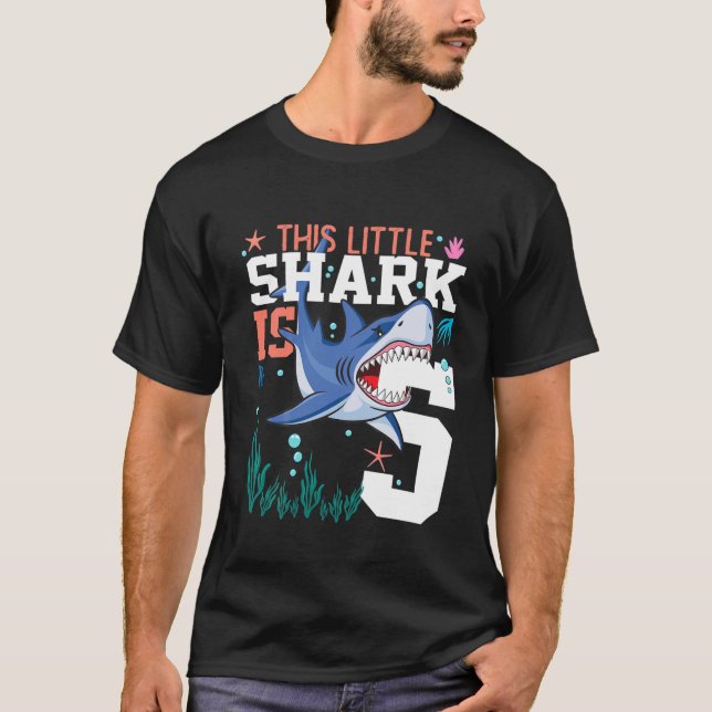 Kids Turning 5 Year Old Birthday Gift Boy Shark 5T T-Shirt (Front)