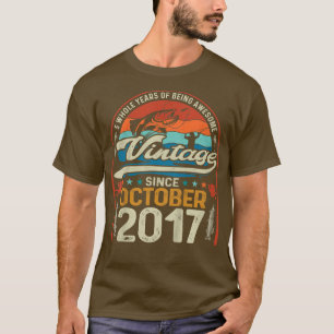 Kids Vintage October 2017 5 Year Old Fishing Lover T-Shirt