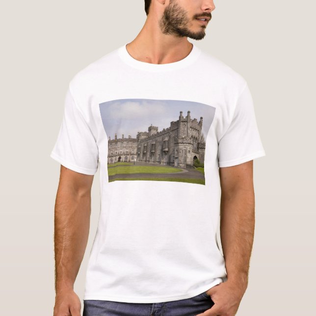 Kilkenny Castle, County Kilkenny, Ireland. T-Shirt (Front)
