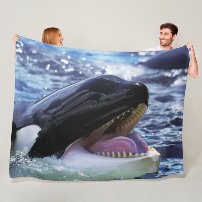 KILLER WHALE FLEECE BLANKET (In Situ)