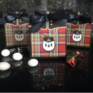 kilt favor box