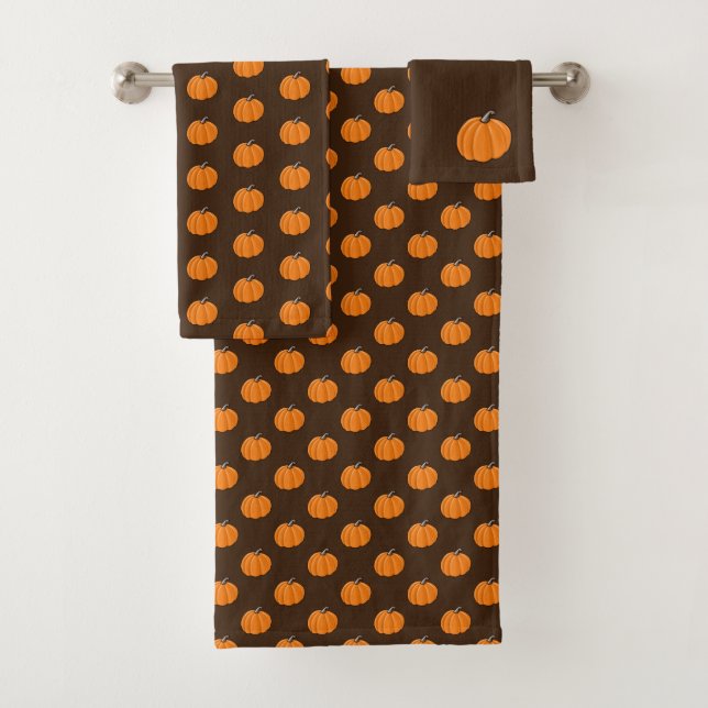 KiniArt Autumn Pumpkin  Bath Towel Set (Insitu)
