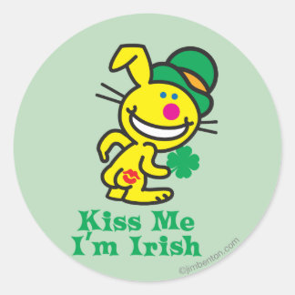 Kiss Me Classic Round Sticker
