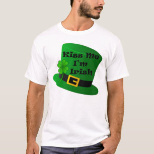 Kiss Me I m'm Irish Men's Basic T-Shirt