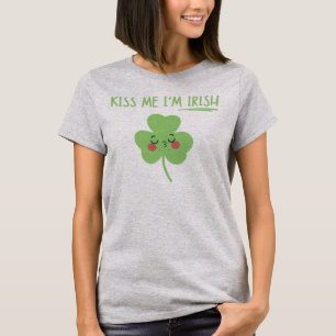 Kiss Me I'm Irish Cute Shamrock St Patricks Day T-Shirt