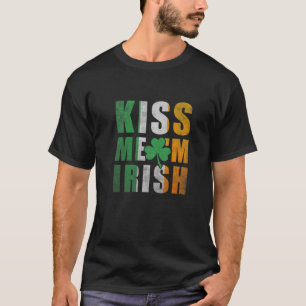 Kiss Me I'm Irish Ireland Shamrock Vintage St. Pat T-Shirt