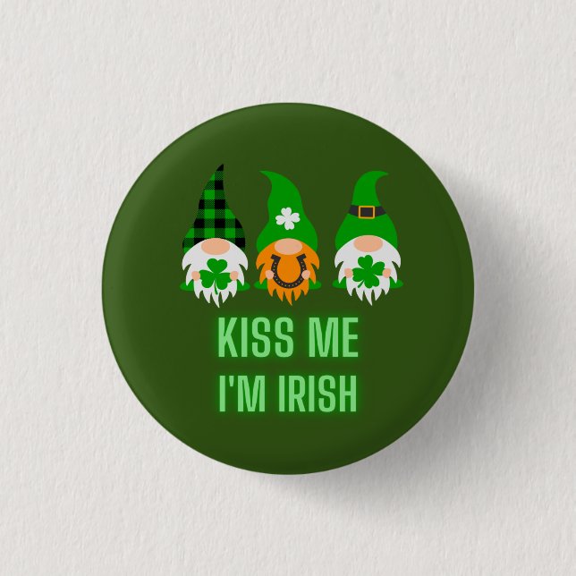 Kiss Me I'm Irish St. Patrick's Day Gnome Shamrock 1 Inch Round Button (Front)